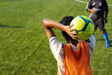 阿森纳名宿帕洛尔建议引援优先补强前锋，暂缓追逐托纳利｜球速体育（配图示意）